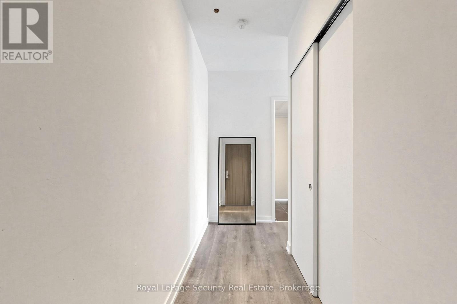 910 - 161 Roehampton Avenue, Toronto, Ontario  M4P 0C8 - Photo 15 - C13248540