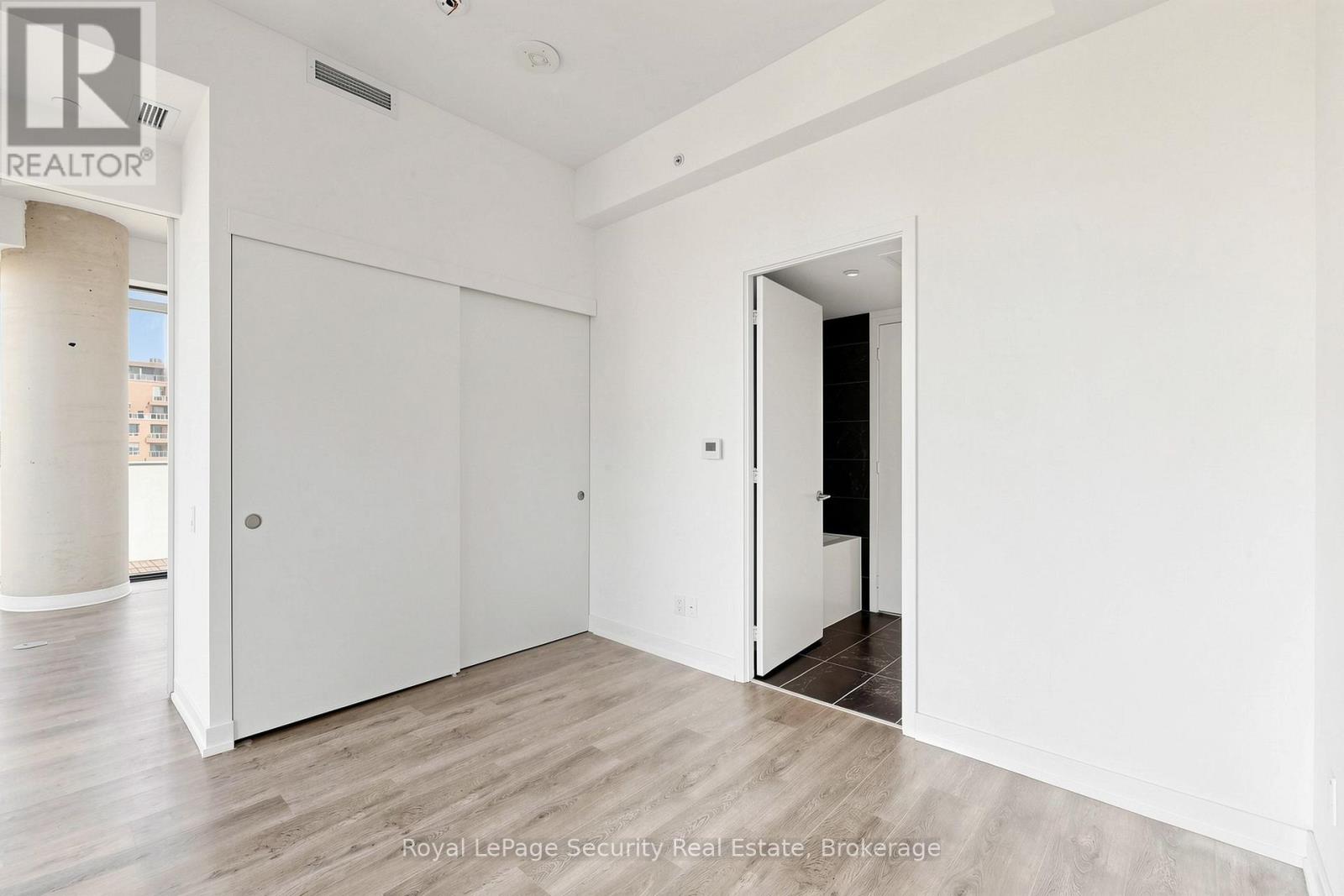 910 - 161 Roehampton Avenue, Toronto, Ontario  M4P 0C8 - Photo 8 - C13248540