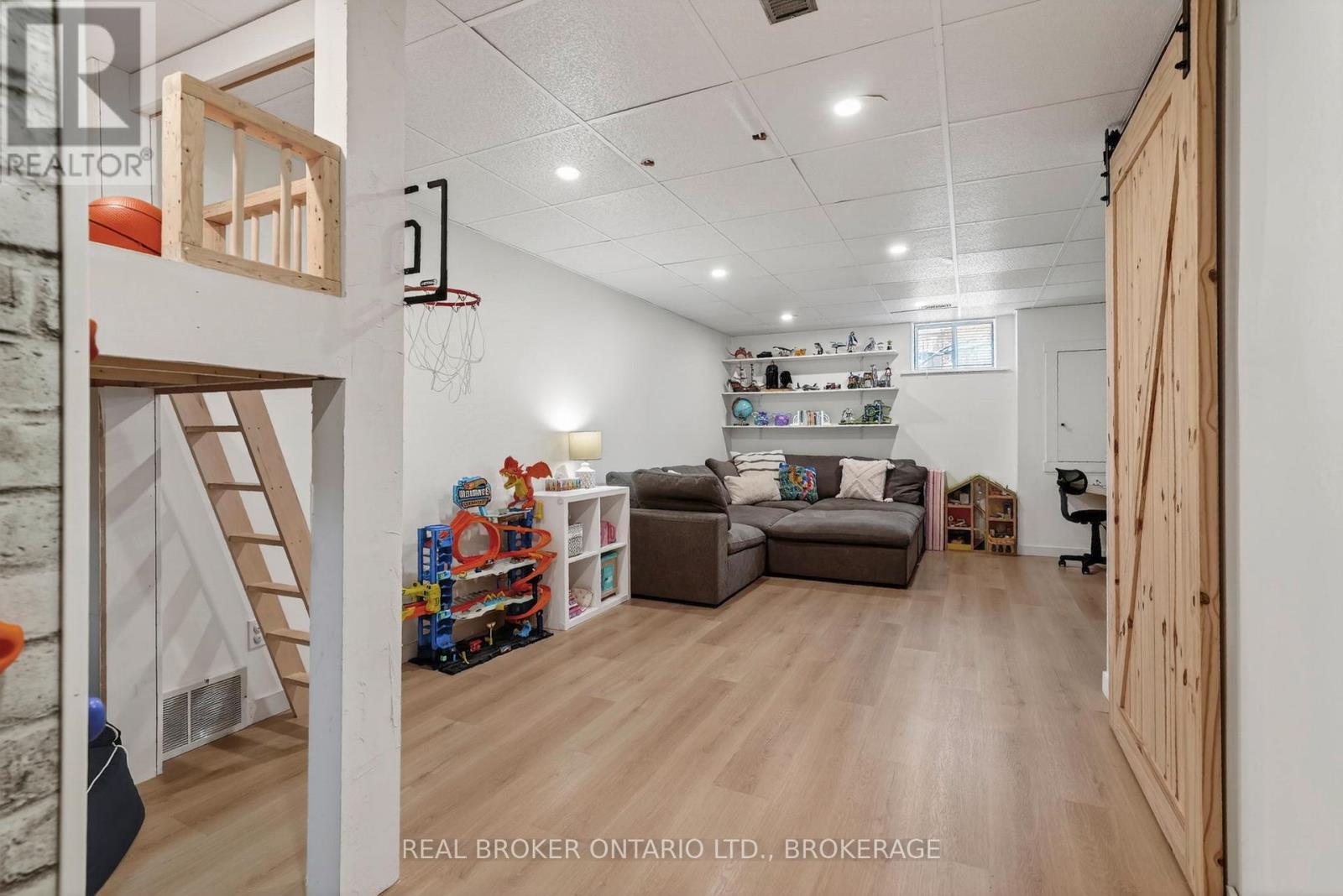 71 Hickory Street, South Stormont, Ontario  K0C 1M0 - Photo 29 - X13248800