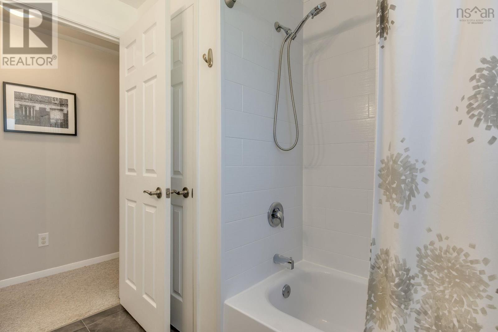 41 Dumbarton Avenue, Dartmouth, Nova Scotia  B2X 2A2 - Photo 23 - 202613029