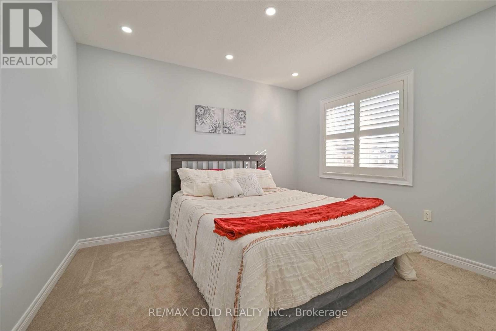 9 Forsyth Crescent, Brampton, Ontario  L6X 5N2 - Photo 15 - W13245534