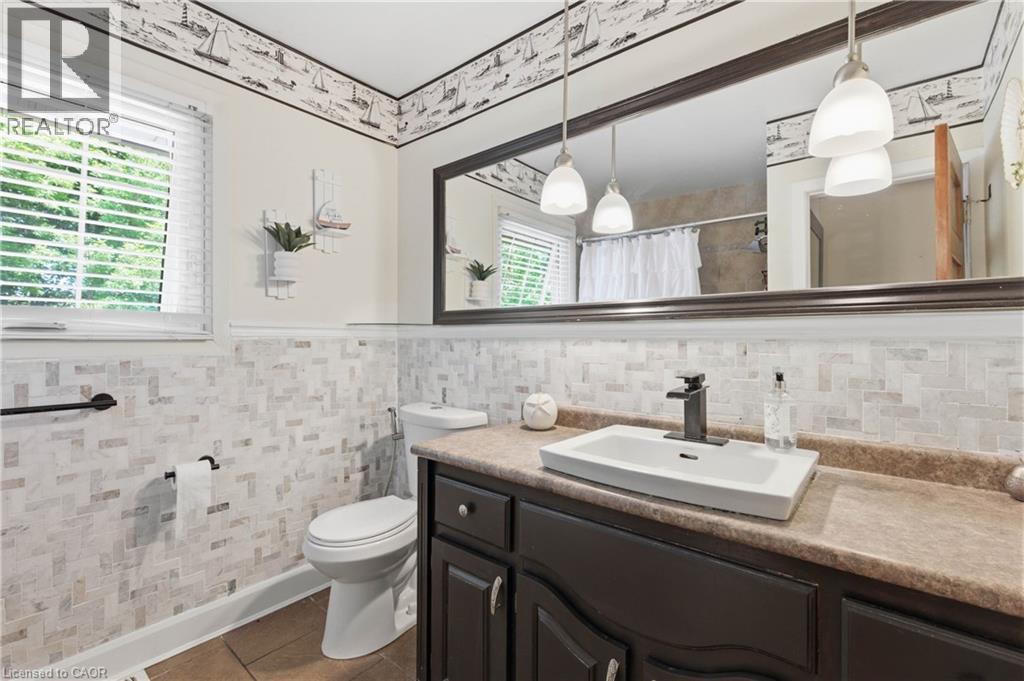 6 Gerrard Avenue, Cambridge, Ontario  N3C 2R6 - Photo 20 - 40837132