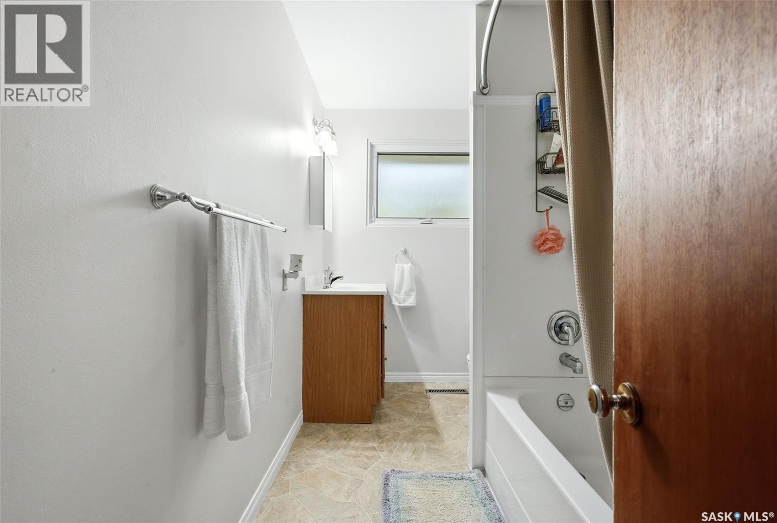 18 Bole Place, Regina, Saskatchewan  S4S 3W7 - Photo 16 - SK038431