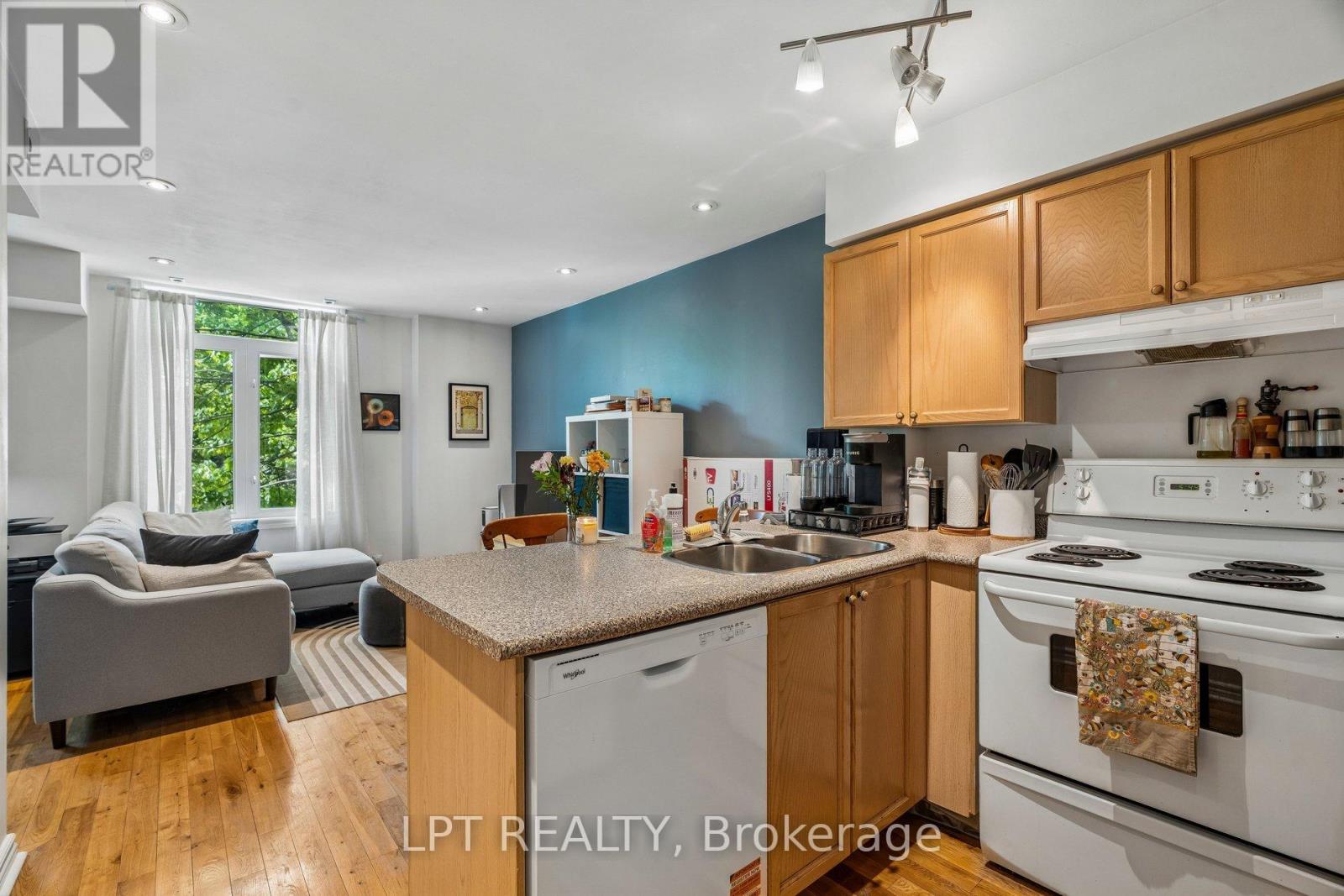 704 - 7 Shank Street, Toronto, Ontario  M6J 3W9 - Photo 15 - C13248642