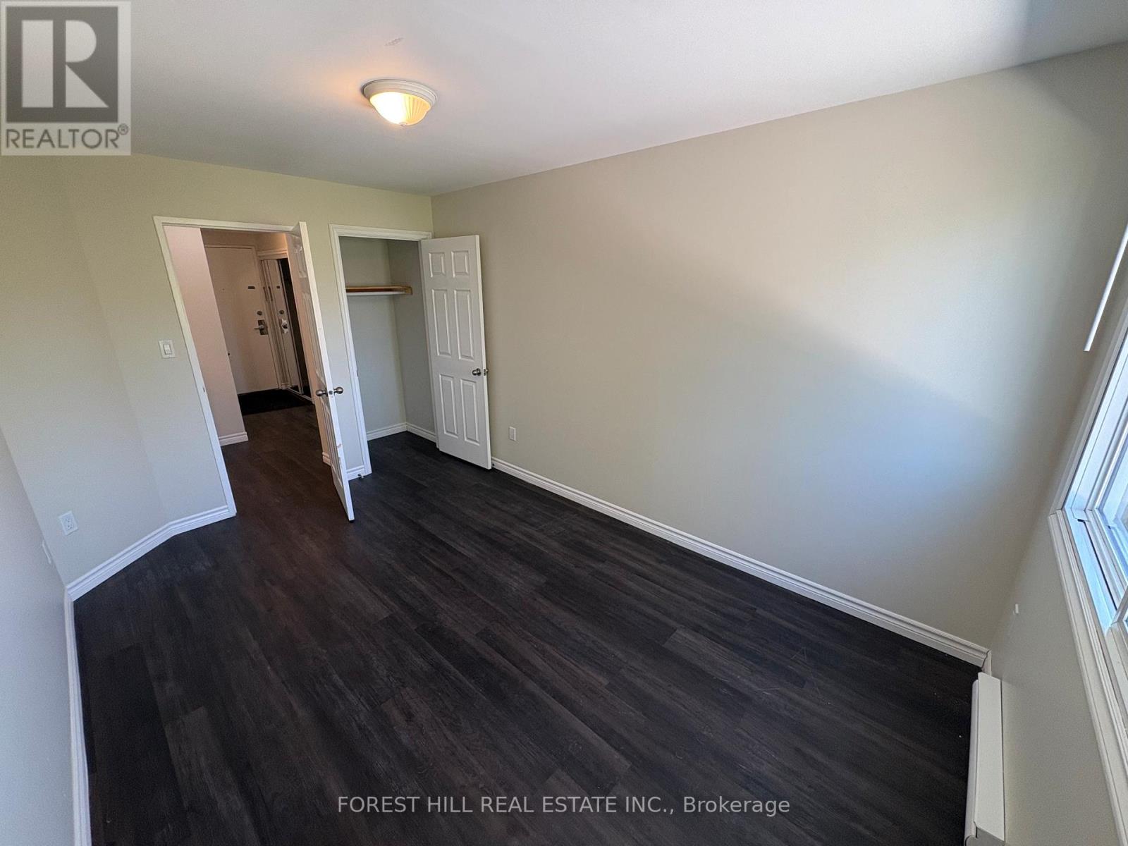 8 - 130 KING STREET E Clarington (Bowmanville), ON L1C 1N7