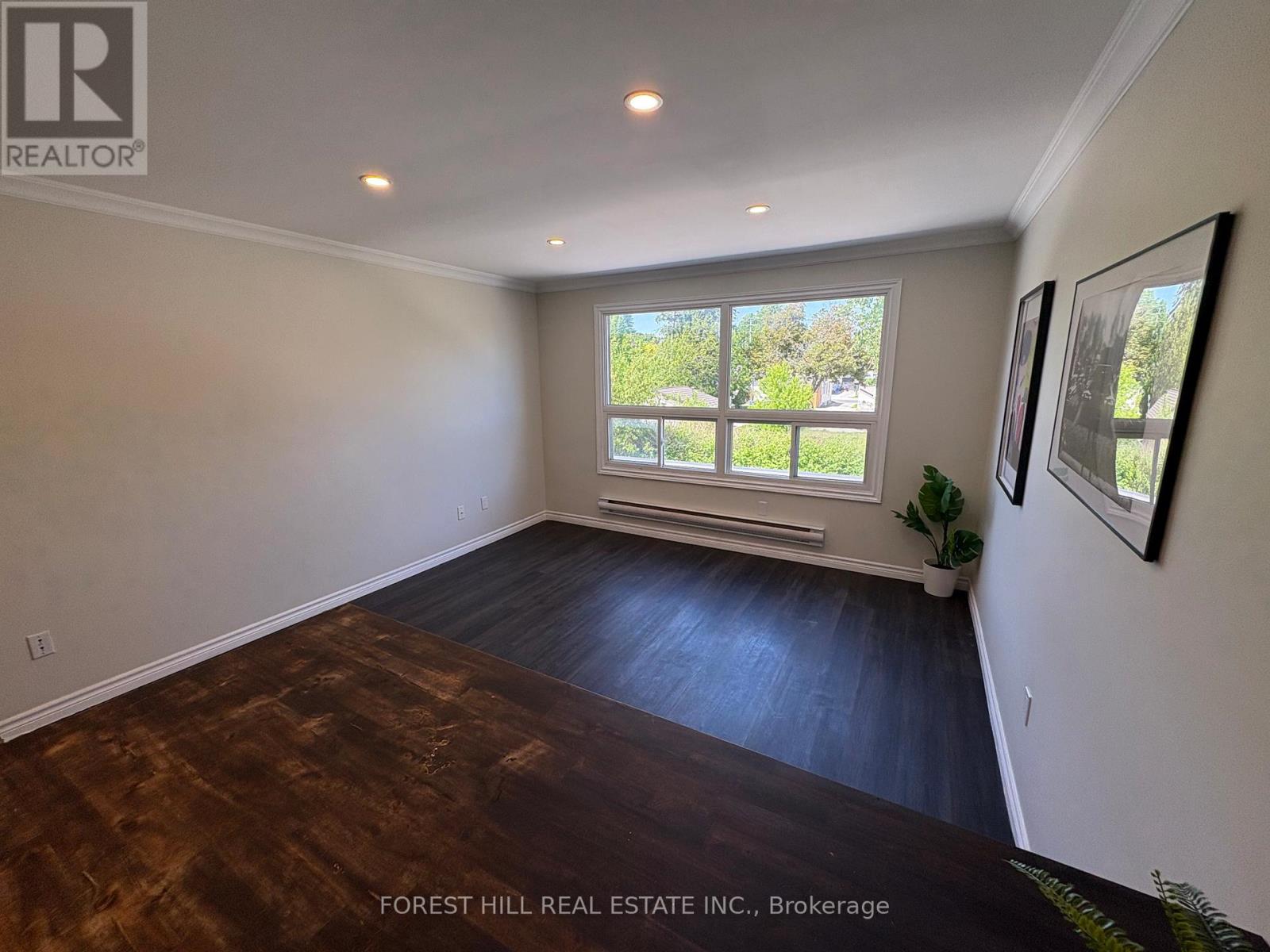 8 - 130 KING STREET E Clarington (Bowmanville), ON L1C 1N7