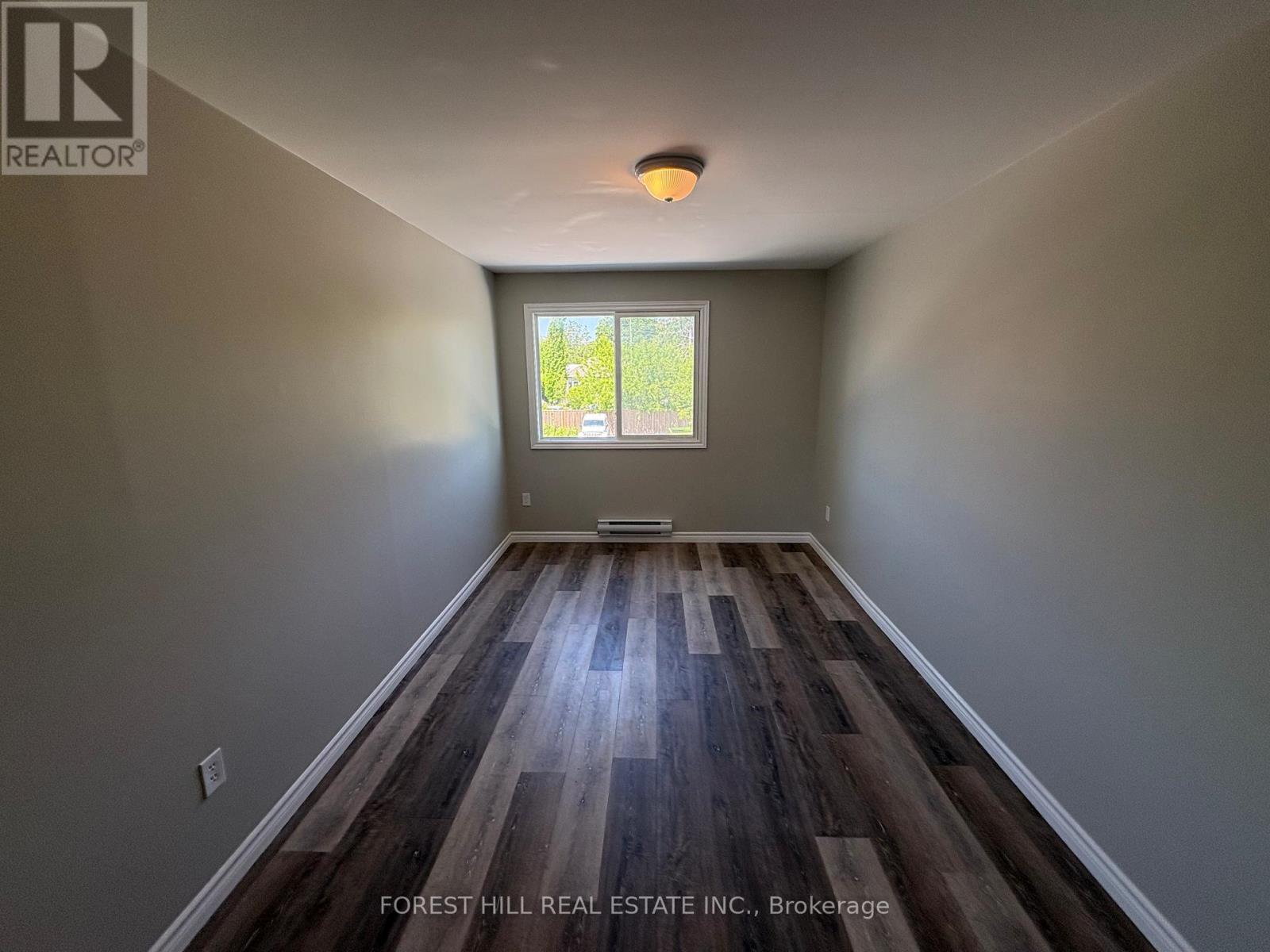8 - 130 KING STREET E Clarington (Bowmanville), ON L1C 1N7