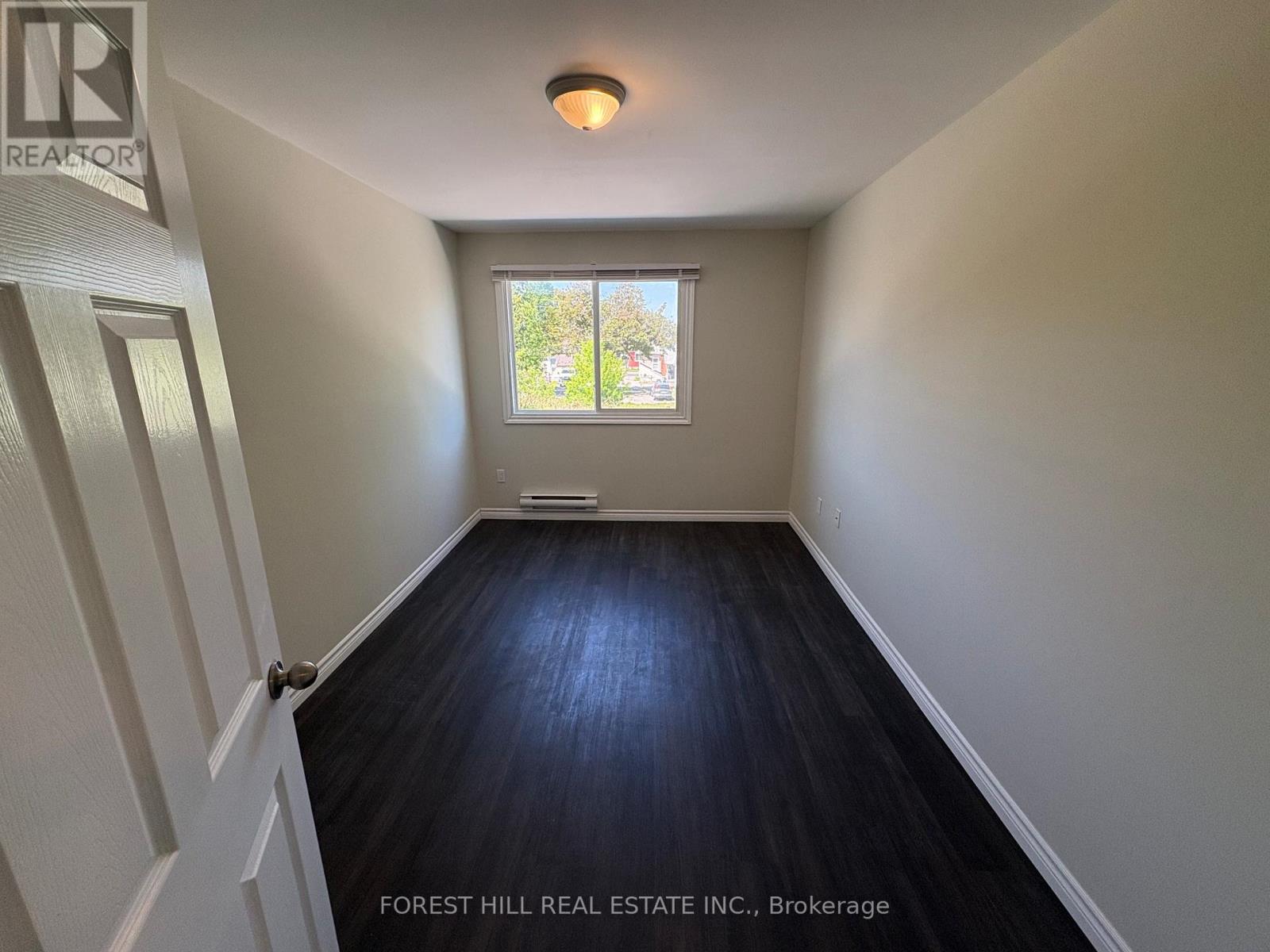 8 - 130 King Street E, Clarington, Ontario  L1C 1N7 - Photo 9 - E13248704