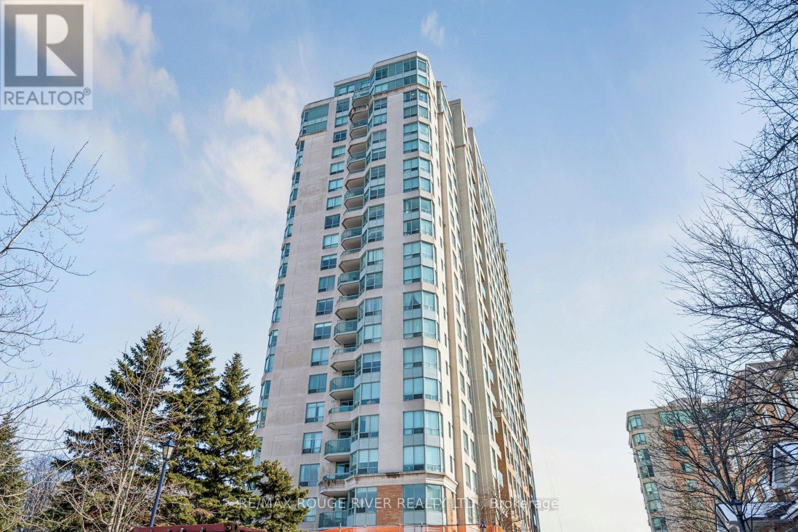 1136 - 125 OMNI DRIVE, Toronto, Ontario