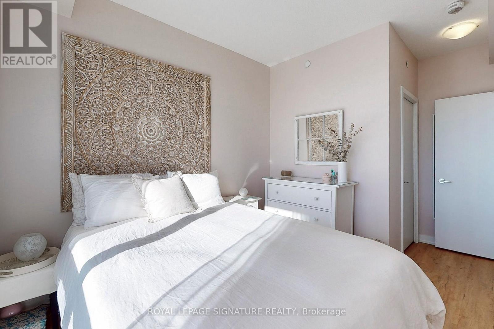 821 - 8 Trent Avenue, Toronto, Ontario  M4C 0A6 - Photo 13 - E13248780