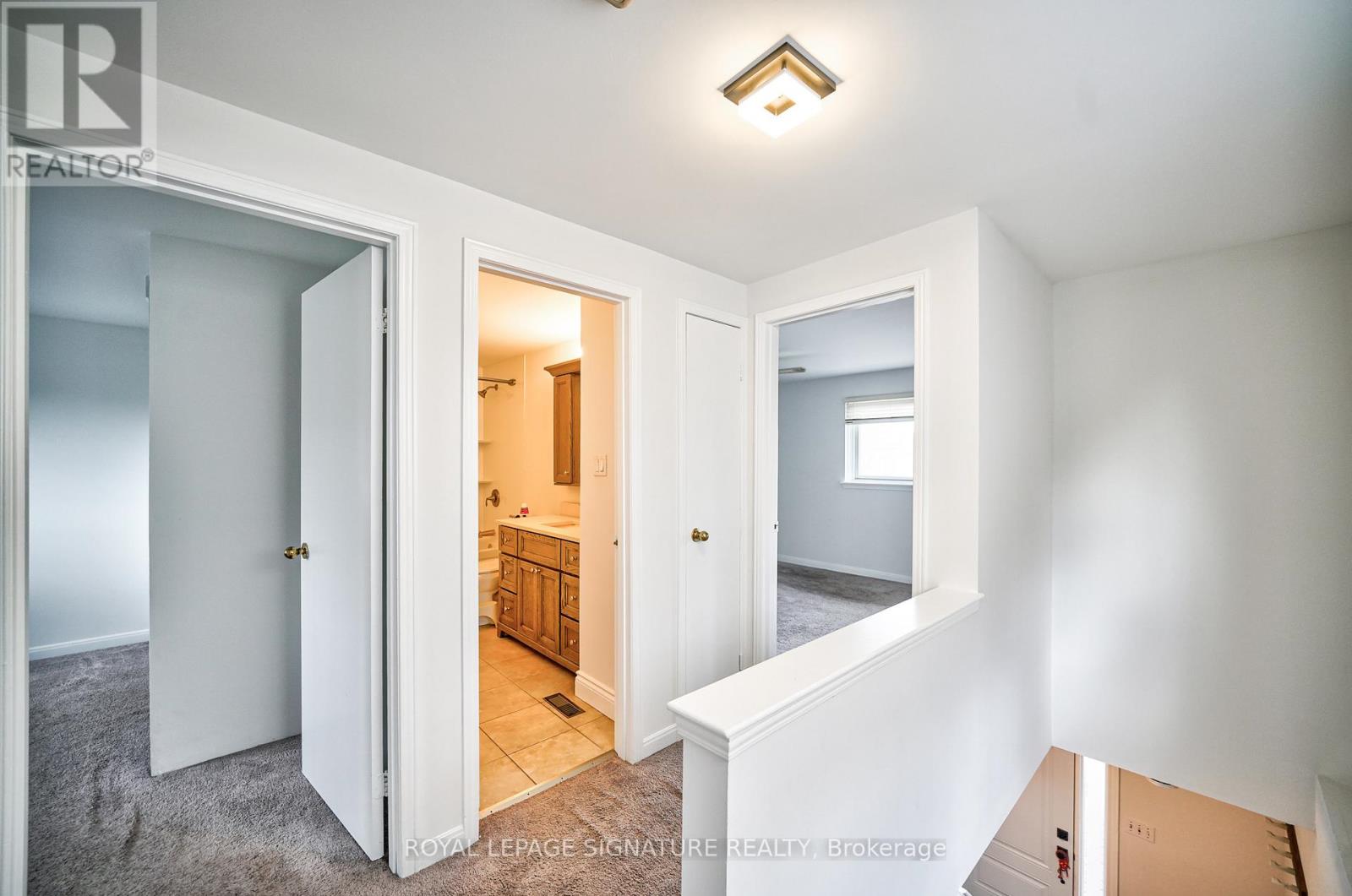 16 Christie Crescent, Barrie (Letitia Heights), Ontario  L4N 4W8 - Photo 18 - S13248604