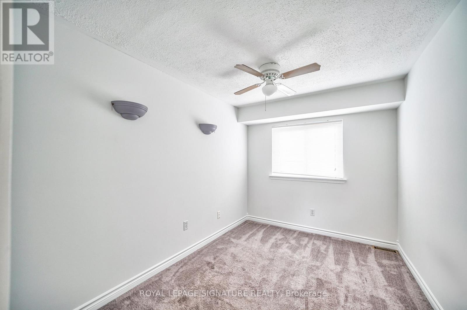 16 Christie Crescent, Barrie (Letitia Heights), Ontario  L4N 4W8 - Photo 28 - S13248604