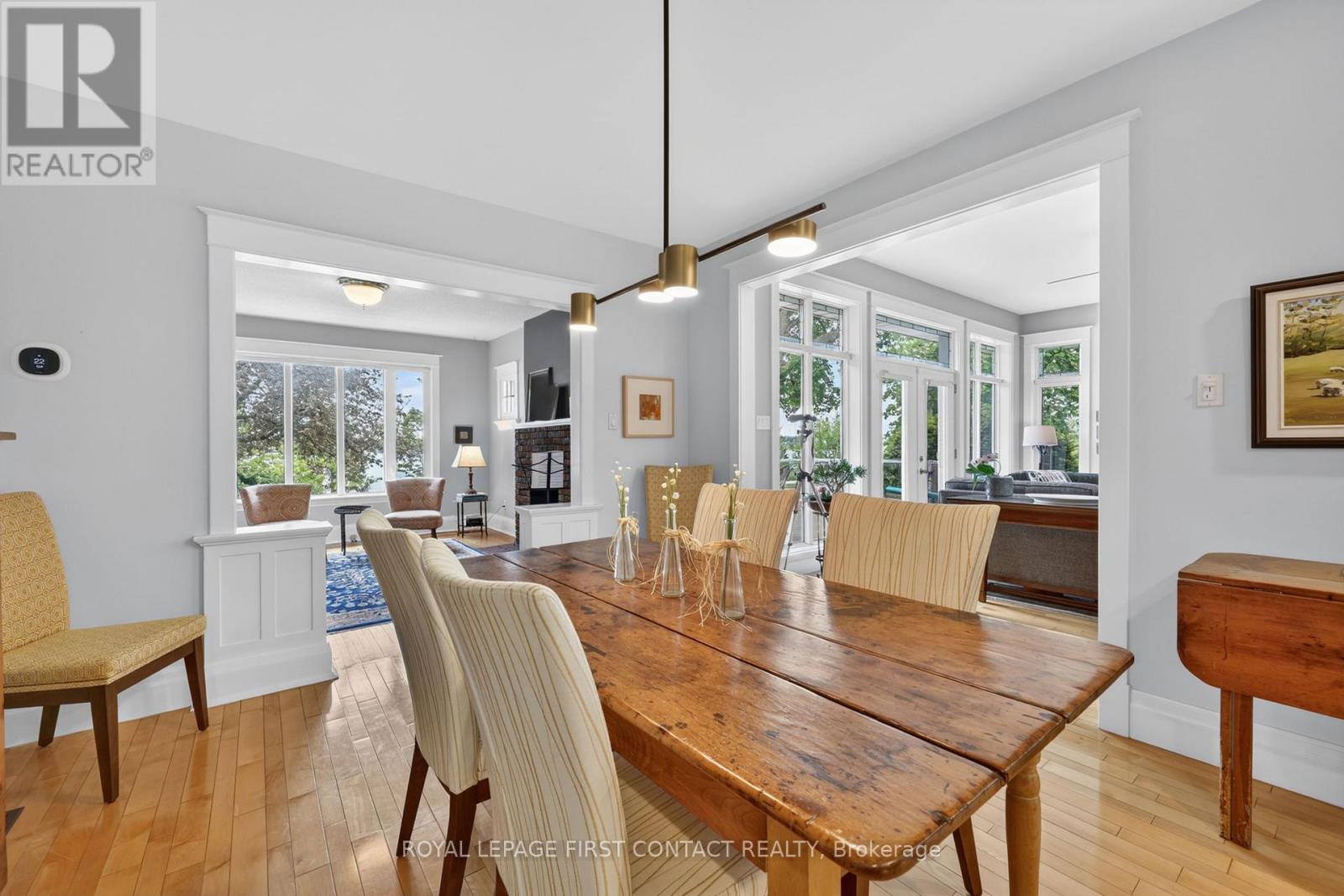 162 Kempenfelt Drive, Barrie (North Shore), Ontario  L4M 1C2 - Photo 13 - S13248750