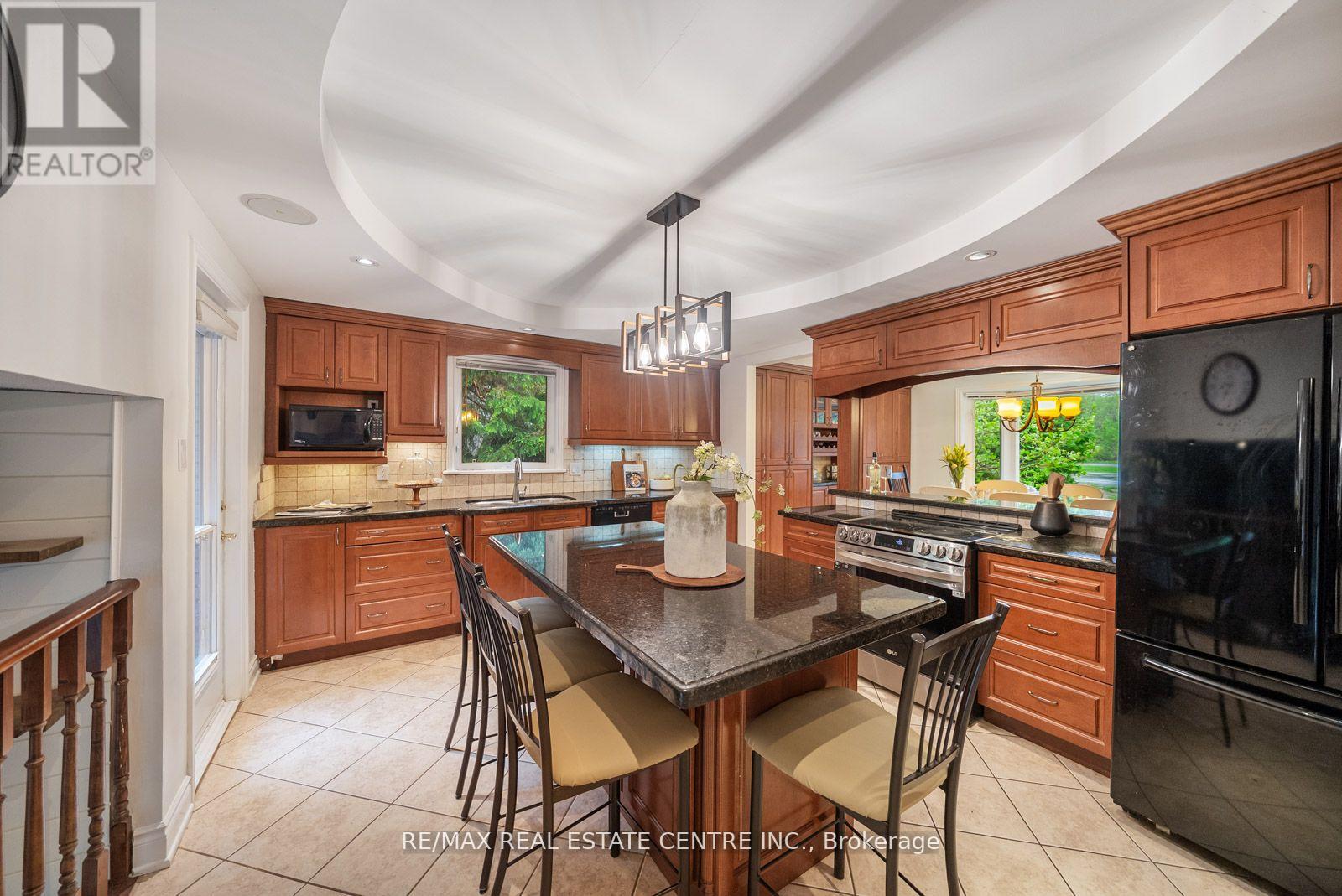 1684 Vaughan Drive, Caledon, Ontario  L7K 1C5 - Photo 17 - W13248664