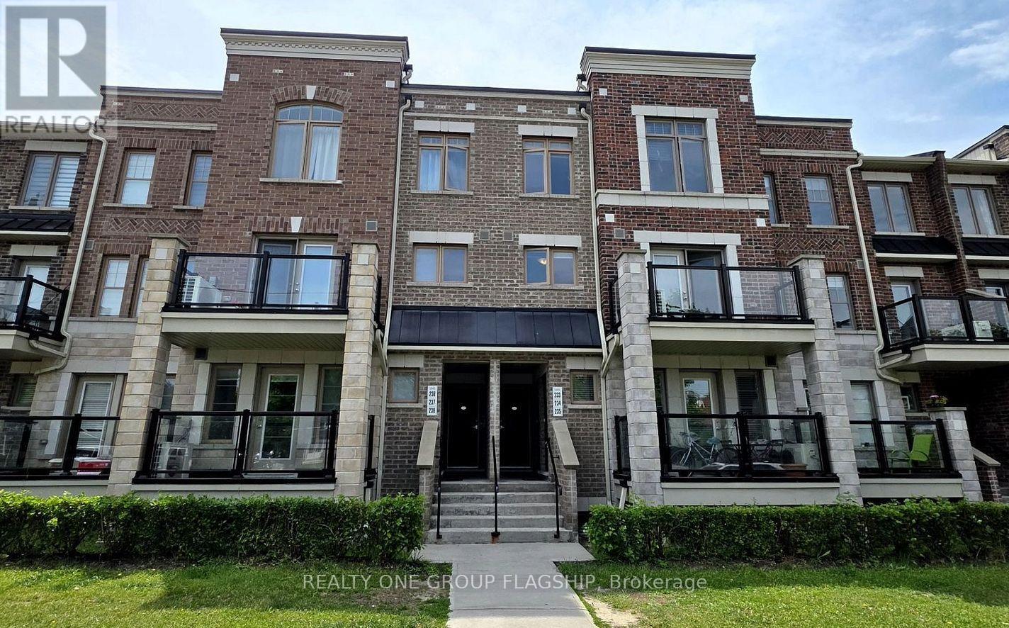 23 - 2355 SHEPPARD AVENUE W, Toronto, Ontario