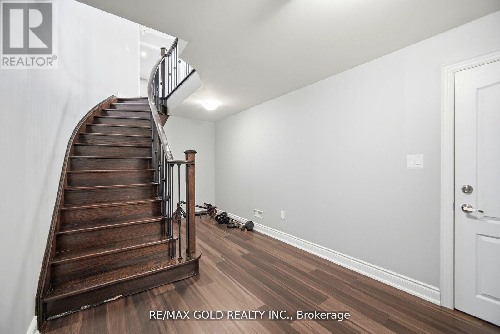 6 Hagerman Road, Brampton, Ontario  L6P 4C1 - Photo 41 - W13248722