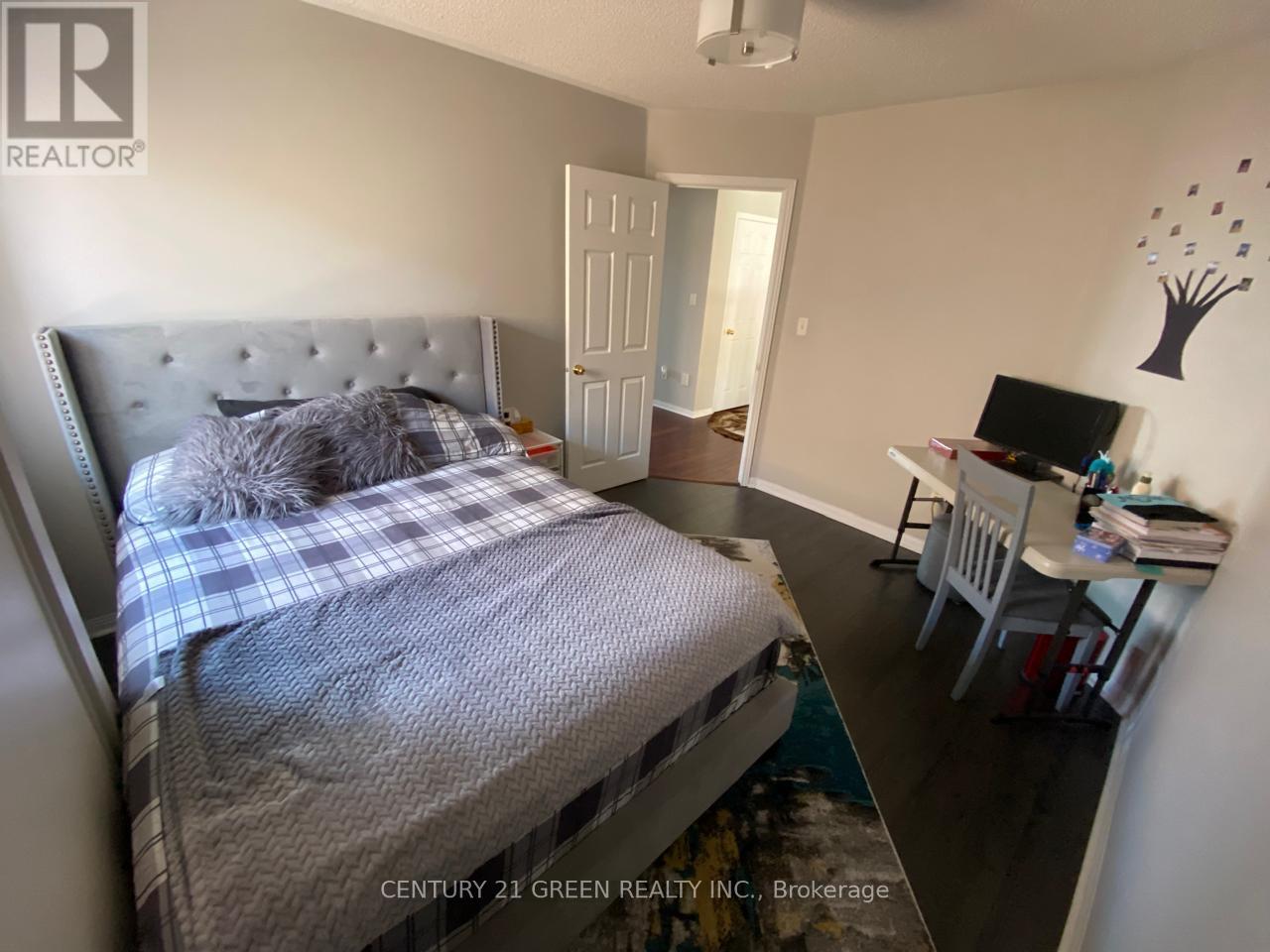 Upper - 5337 Longford Drive, Mississauga, Ontario  L5M 7Y8 - Photo 13 - W13248726