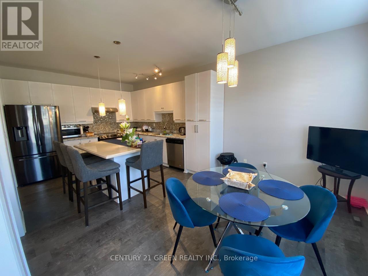Upper - 5337 Longford Drive, Mississauga, Ontario  L5M 7Y8 - Photo 6 - W13248726