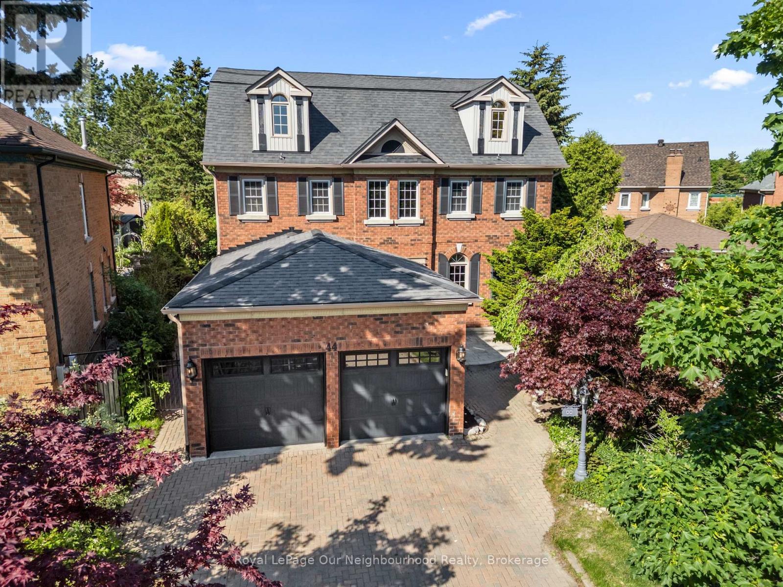 44 GATCOMBE CIRCLE, Richmond Hill, Ontario