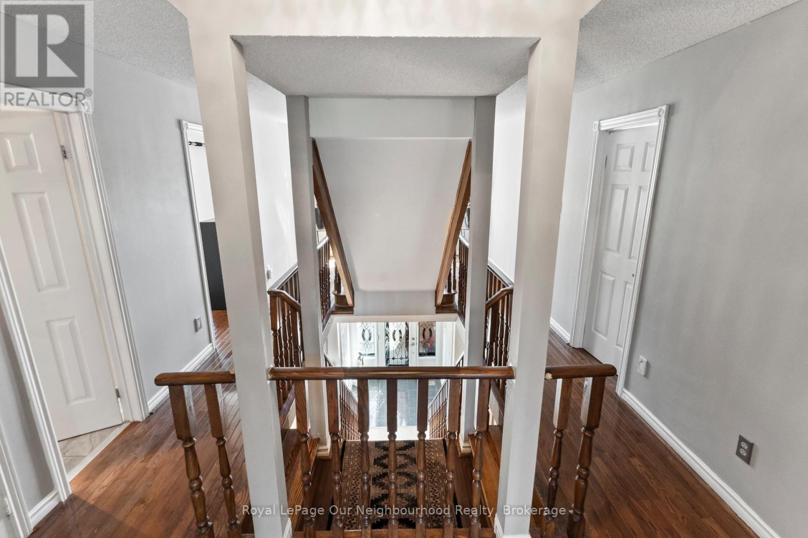 44 Gatcombe Circle, Richmond Hill, Ontario  L4C 9P5 - Photo 10 - N13249174