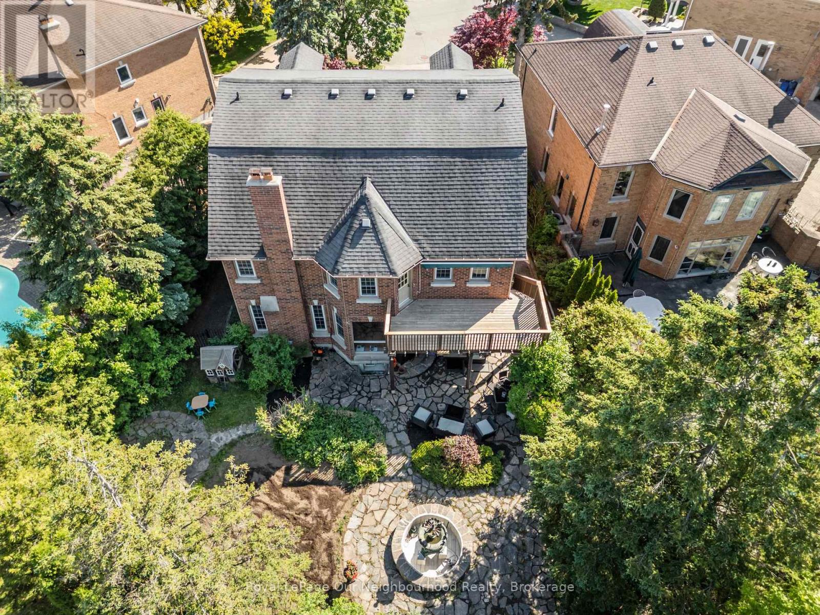 44 Gatcombe Circle, Richmond Hill, Ontario  L4C 9P5 - Photo 32 - N13249174