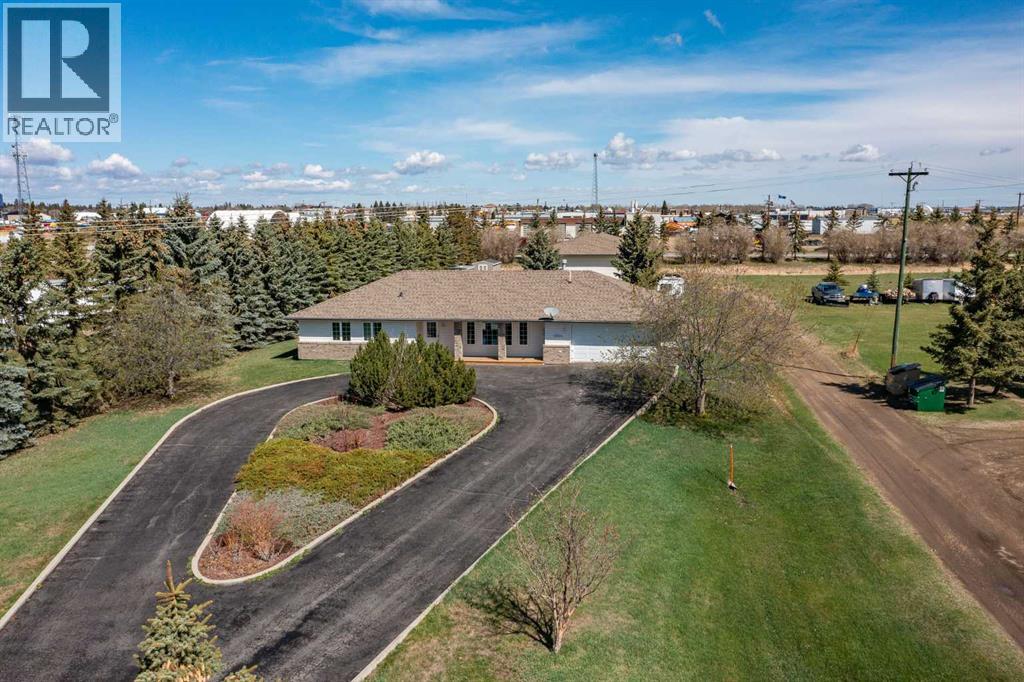 4504 45 Avenue, Lacombe, Alberta  T4L 1W3 - Photo 38 - A2310675