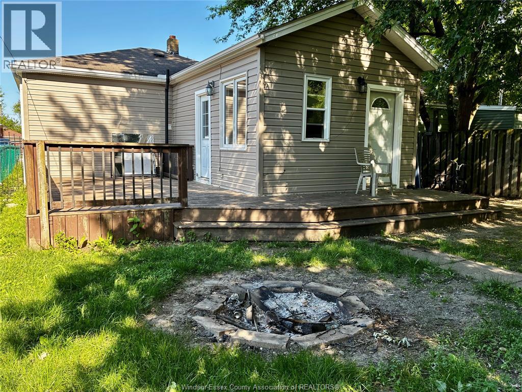 111 Meighen Road, Windsor, Ontario  N9A 2S6 - Photo 5 - 26013264