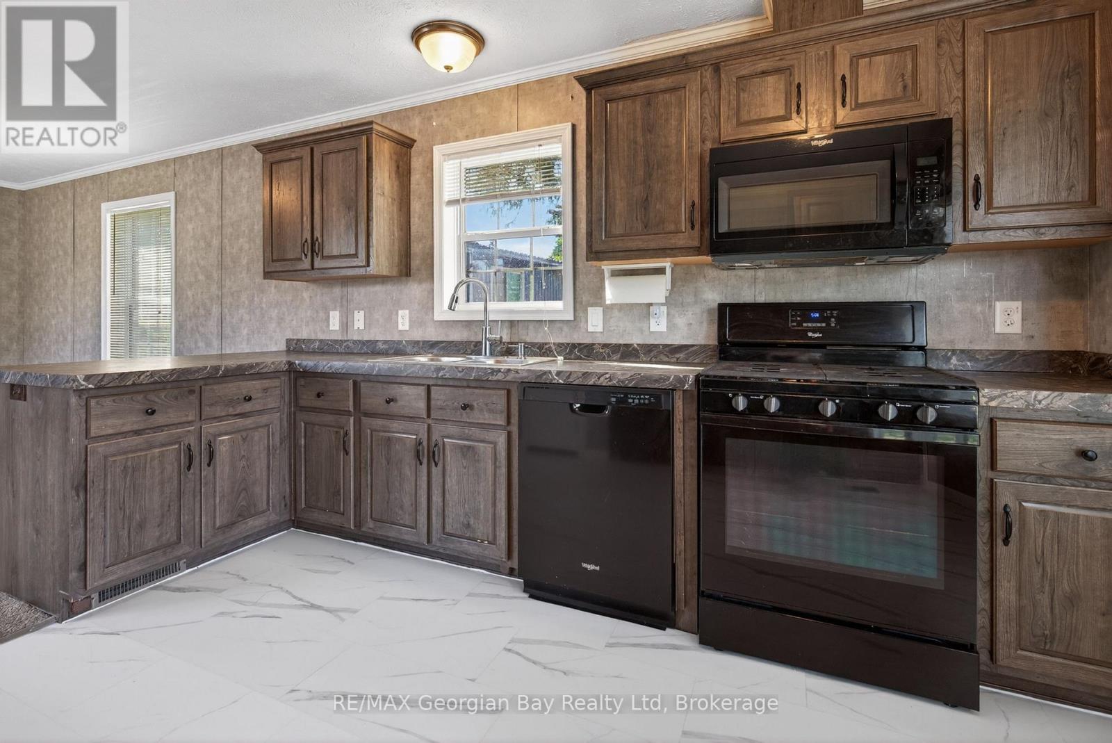1 Maple Lane, Midland, Ontario  L4R 0B9 - Photo 8 - S13248920