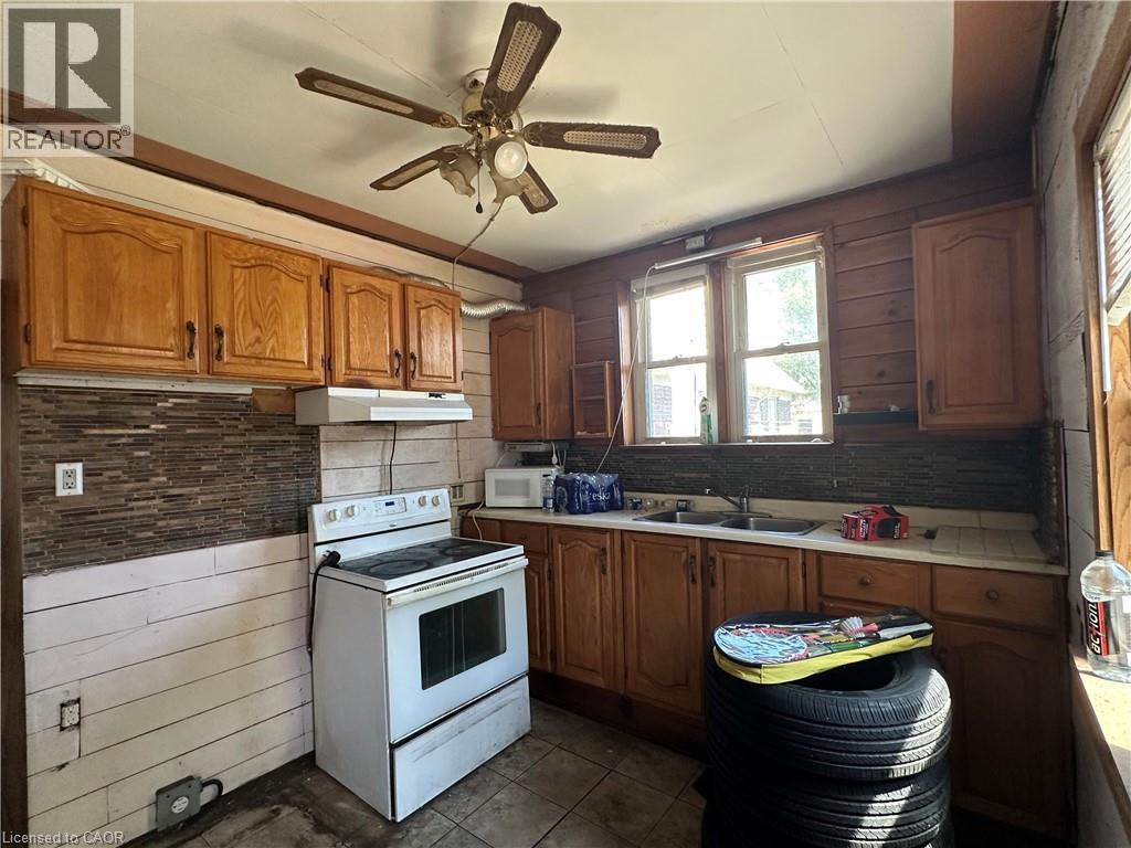 536 Queensdale Avenue E, Hamilton, Ontario  L8V 1L2 - Photo 3 - 40836163