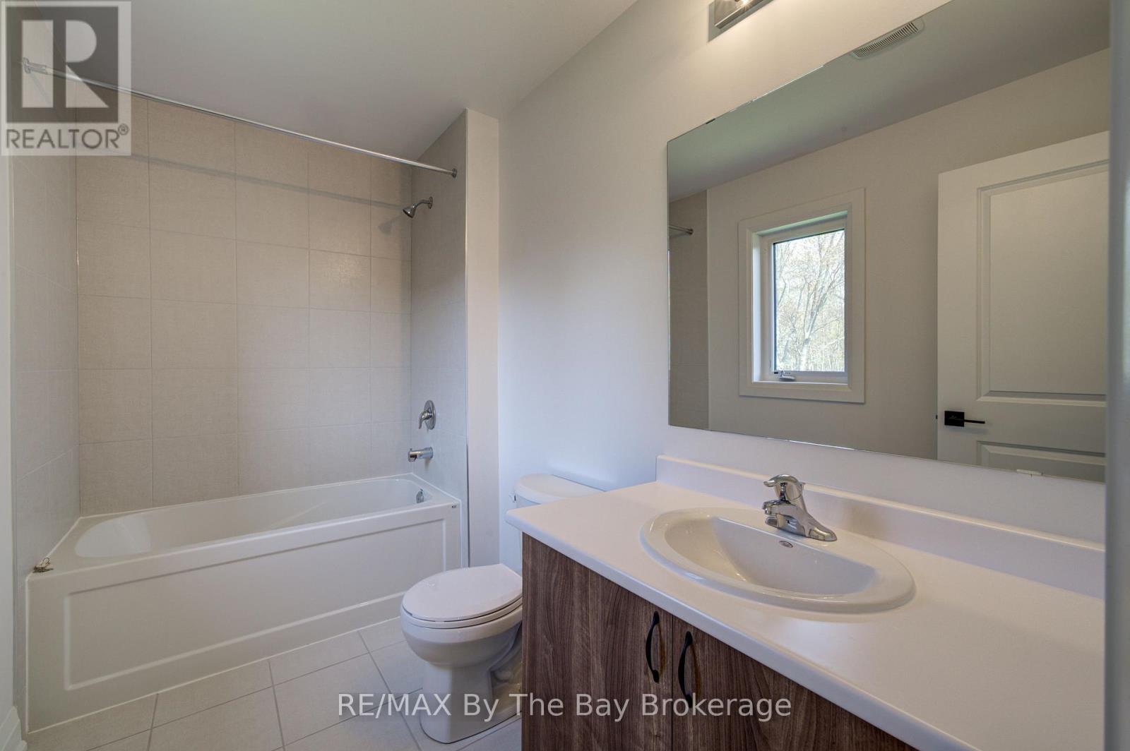 38 Amber Drive, Wasaga Beach, Ontario  L9Z 0R8 - Photo 30 - S13249182