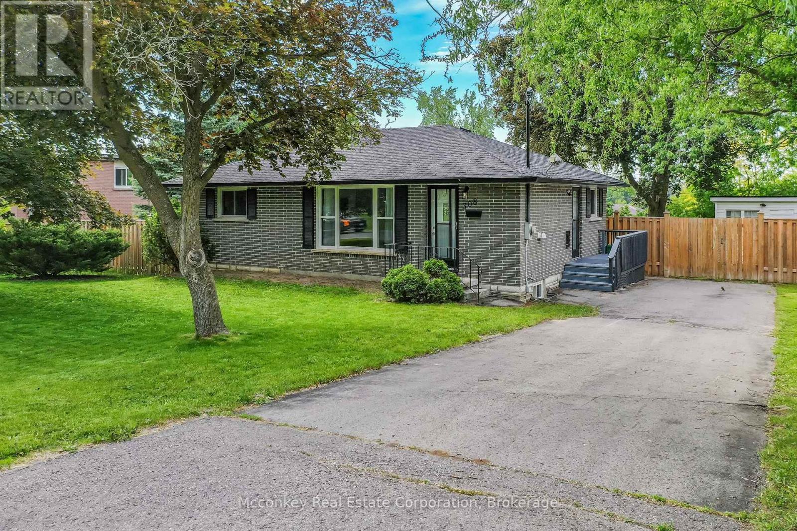308 COLLISON AVENUE, Peterborough, Ontario