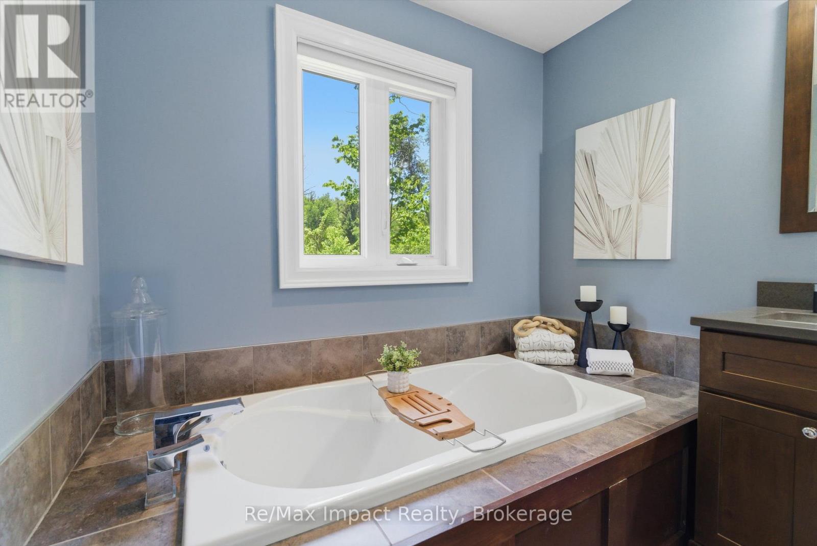 489 Larmer Line, Cavan Monaghan, Ontario  K0L 1V0 - Photo 25 - X13248834