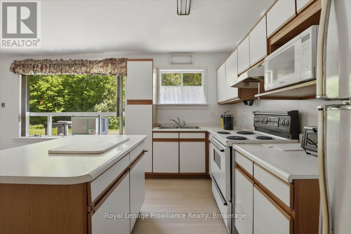 1401 Vanderwater Road, Tweed, Ontario  K0K 3H0 - Photo 21 - X13248944