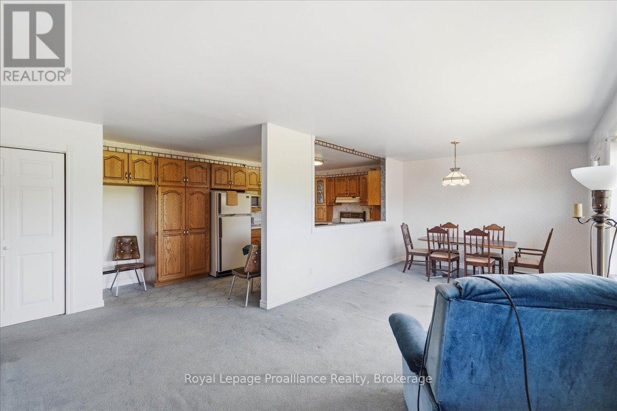 1401 Vanderwater Road, Tweed, Ontario  K0K 3H0 - Photo 5 - X13248944