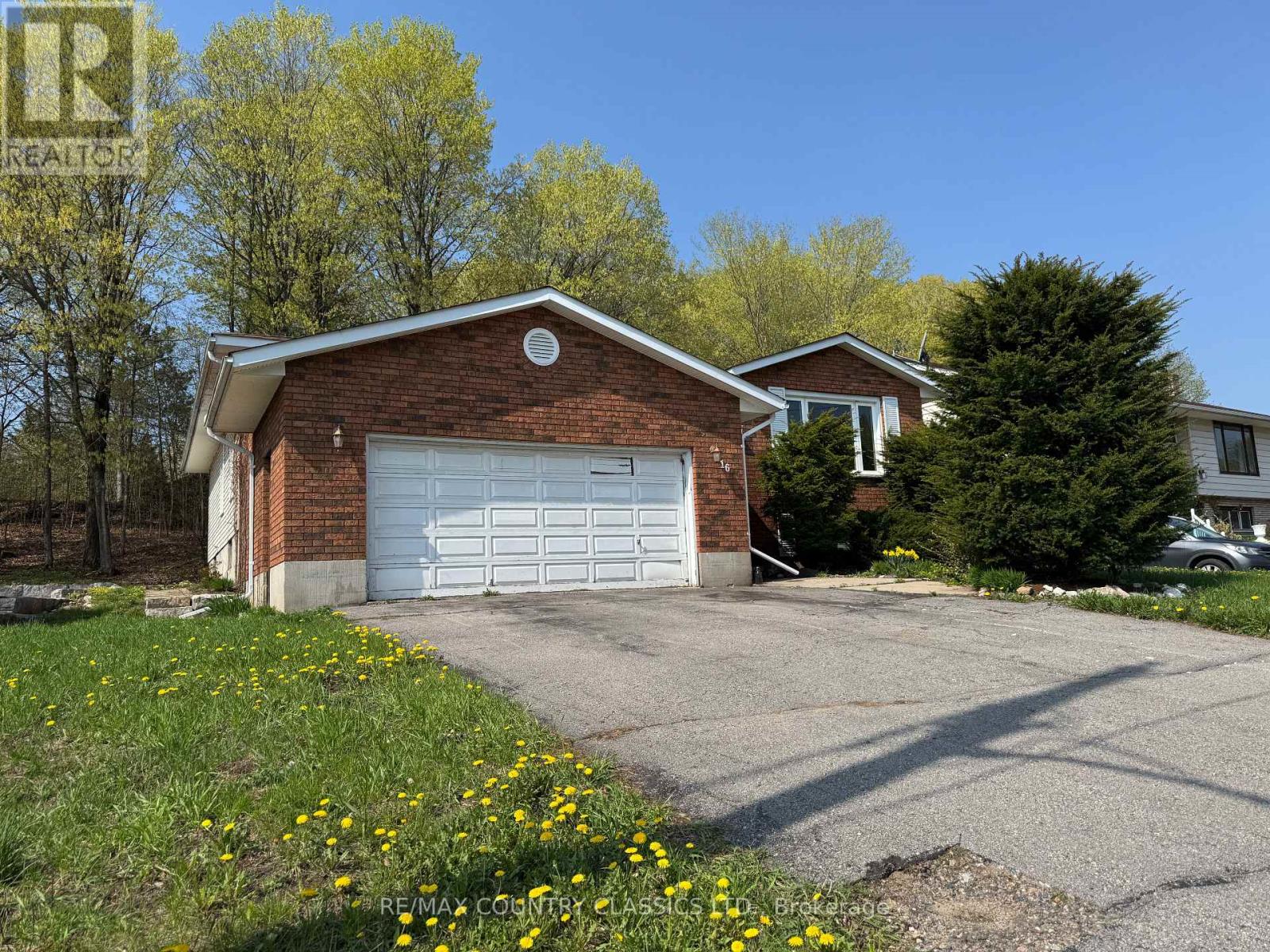 16 Maple Street, Bancroft (Bancroft Ward), Ontario  K0L 1C0 - Photo 2 - X13249184