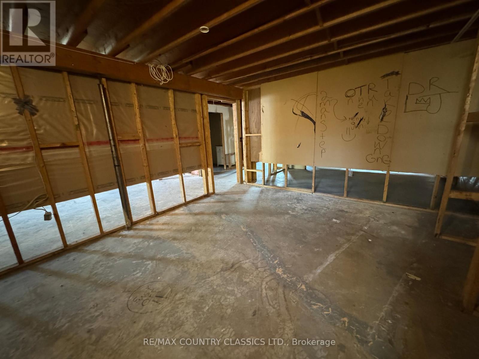 16 Maple Street, Bancroft (Bancroft Ward), Ontario  K0L 1C0 - Photo 22 - X13249184