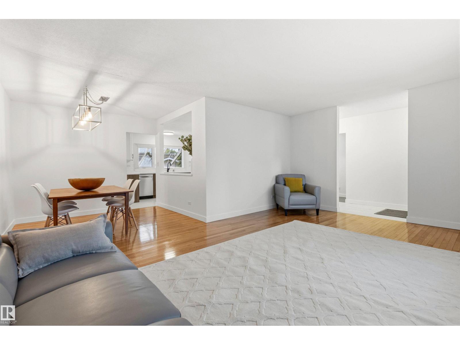 11135 49 Av Nw, Edmonton, Alberta  T6H 0G5 - Photo 19 - E4491910