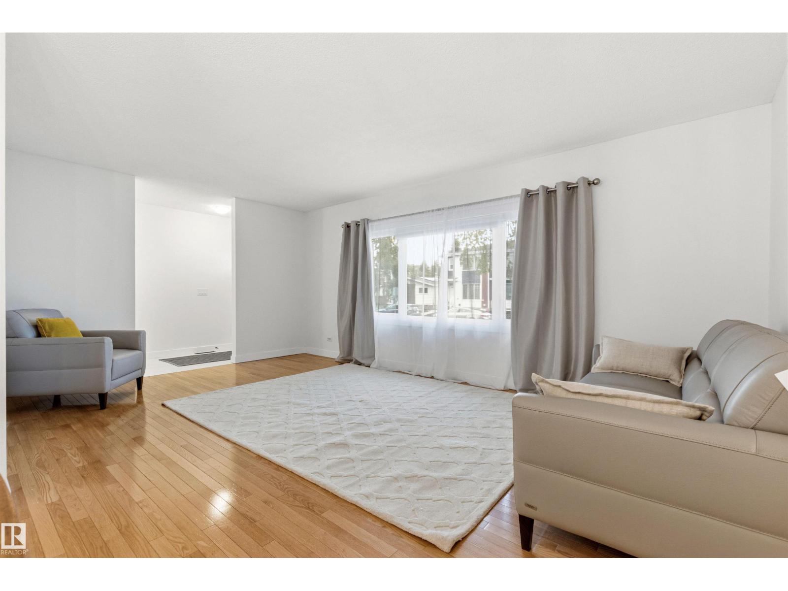 11135 49 Av Nw, Edmonton, Alberta  T6H 0G5 - Photo 11 - E4491910