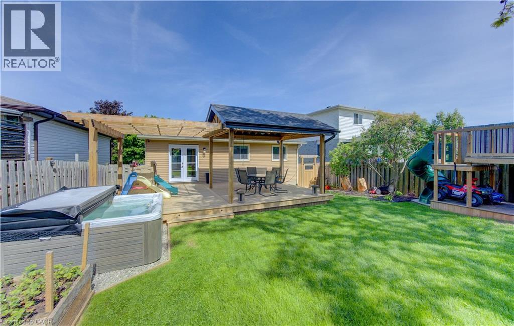 143 Dawn Crescent, Cambridge, Ontario  N3C 3X3 - Photo 43 - 40835729
