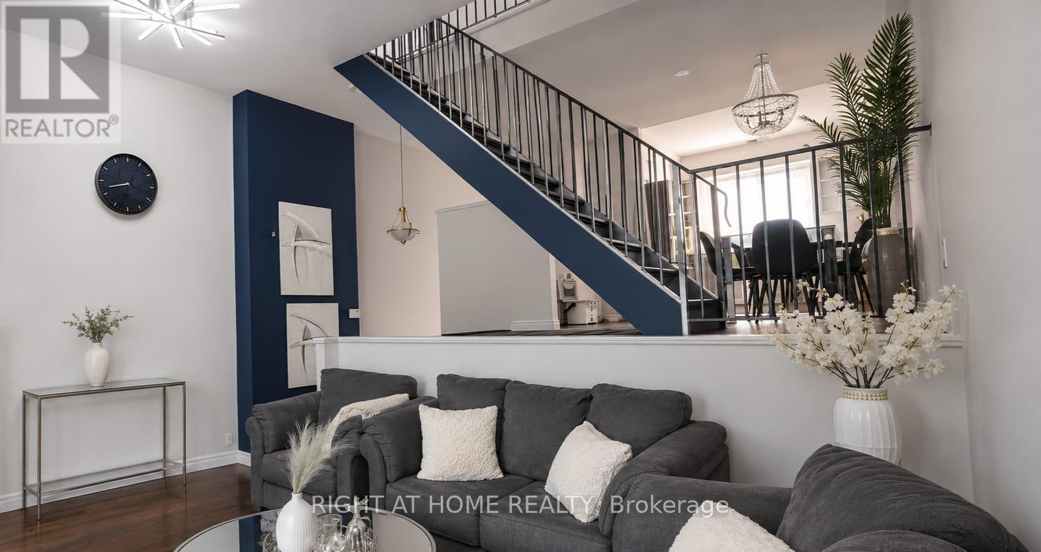 32 - 589 Beechwood Drive N, Waterloo, Ontario  N2T 2K9 - Photo 2 - X13248618