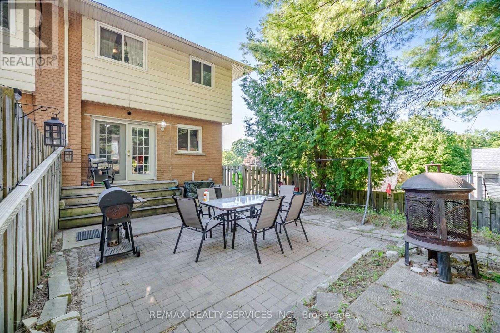 188 Edward Street, Cambridge, Ontario  N3C 1K5 - Photo 6 - X13248652