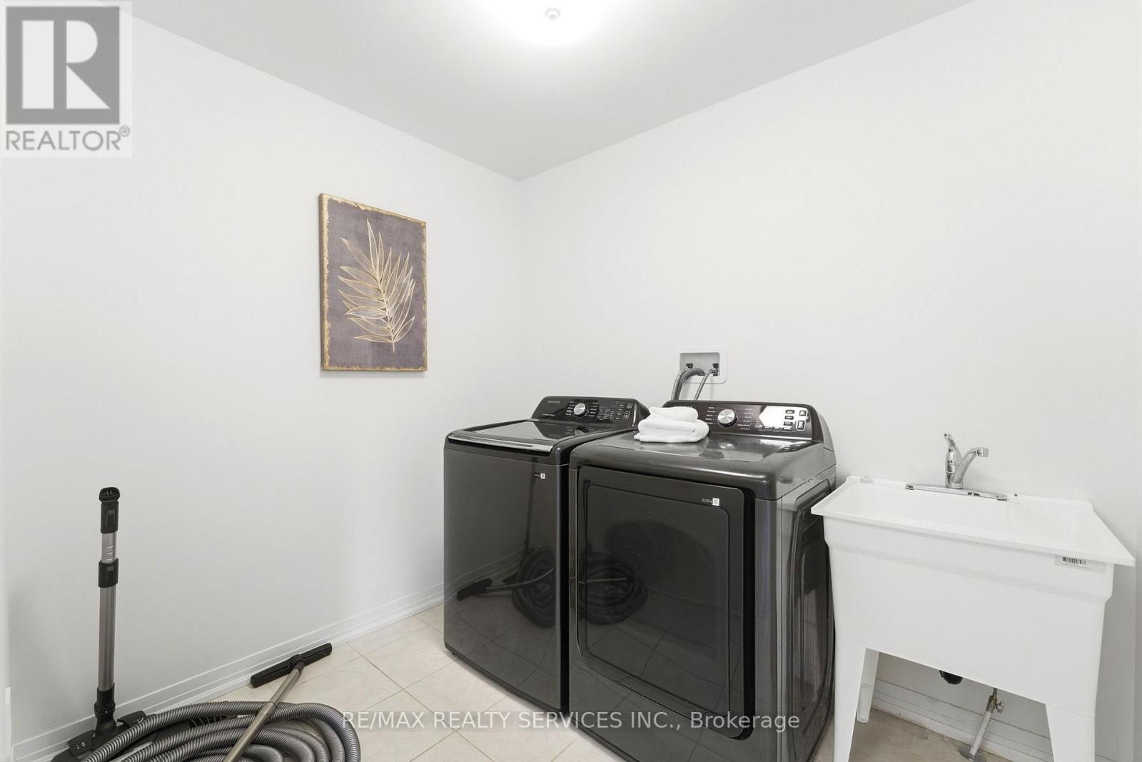 6 George Brier Drive W, Brant, Ontario  N3L 3Z9 - Photo 39 - X13248682