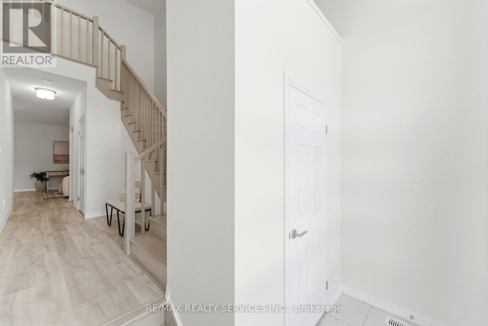 6 George Brier Drive W, Brant, Ontario  N3L 3Z9 - Photo 8 - X13248682