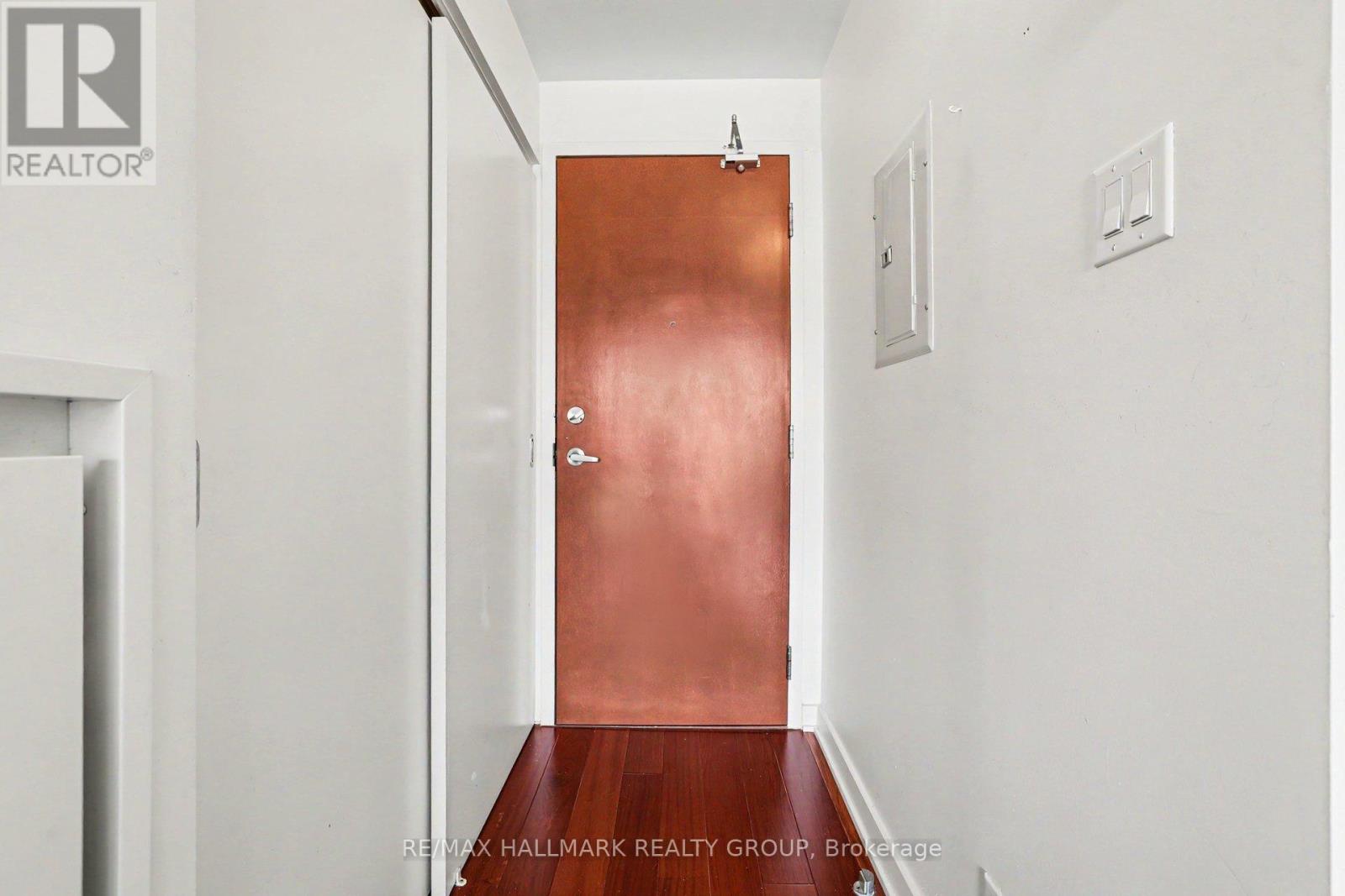 1103 - 324 Laurier Avenue, Ottawa, Ontario  K1P 0A4 - Photo 3 - X13248870