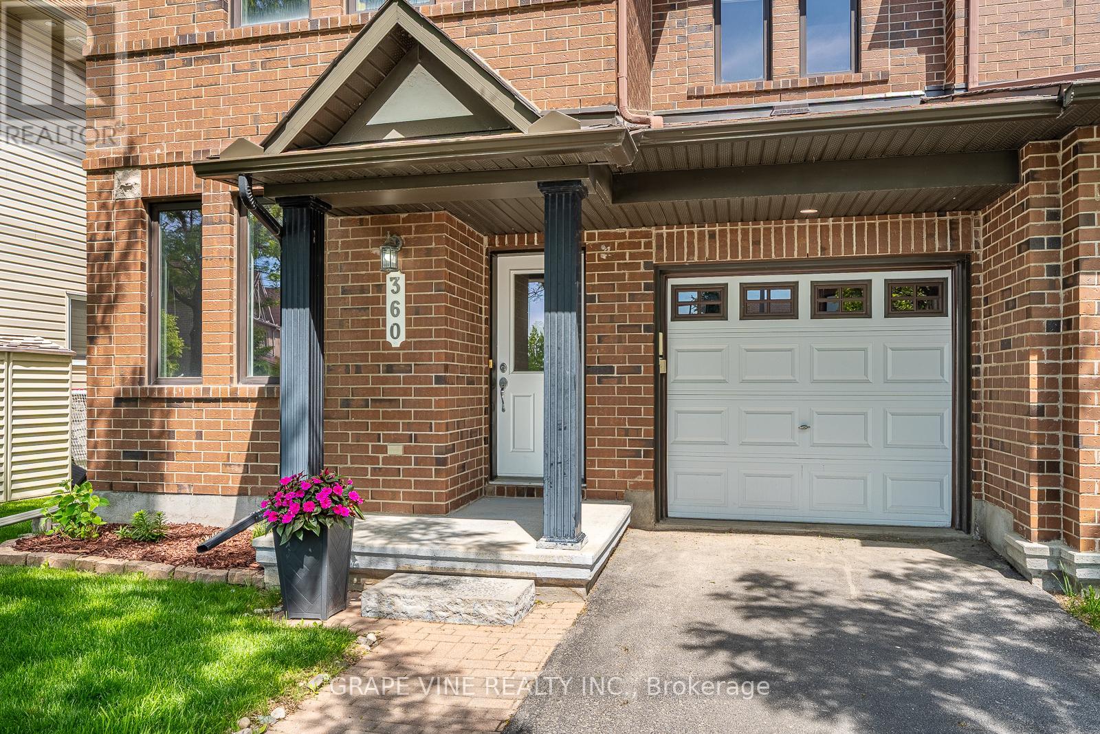 360 Balinroan Crescent, Ottawa, Ontario  K2J 3T9 - Photo 3 - X13248980