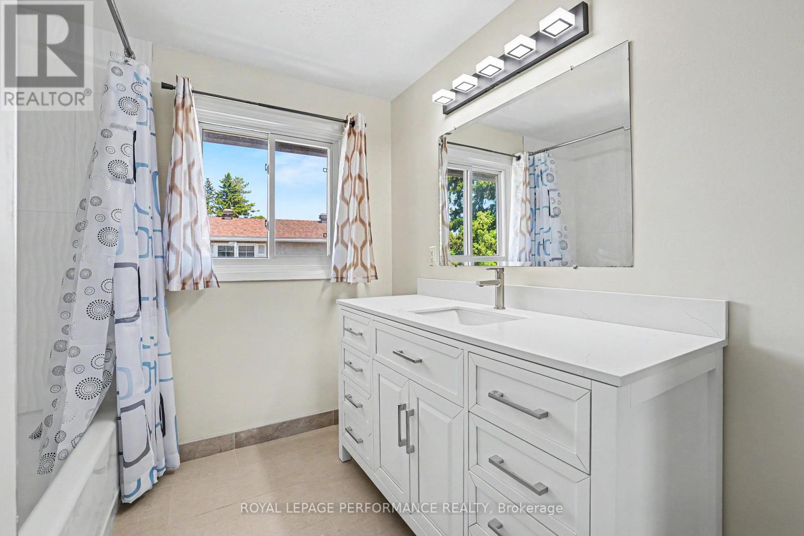 29 Aldercrest Drive, Ottawa, Ontario  K2G 1P8 - Photo 12 - X13249104
