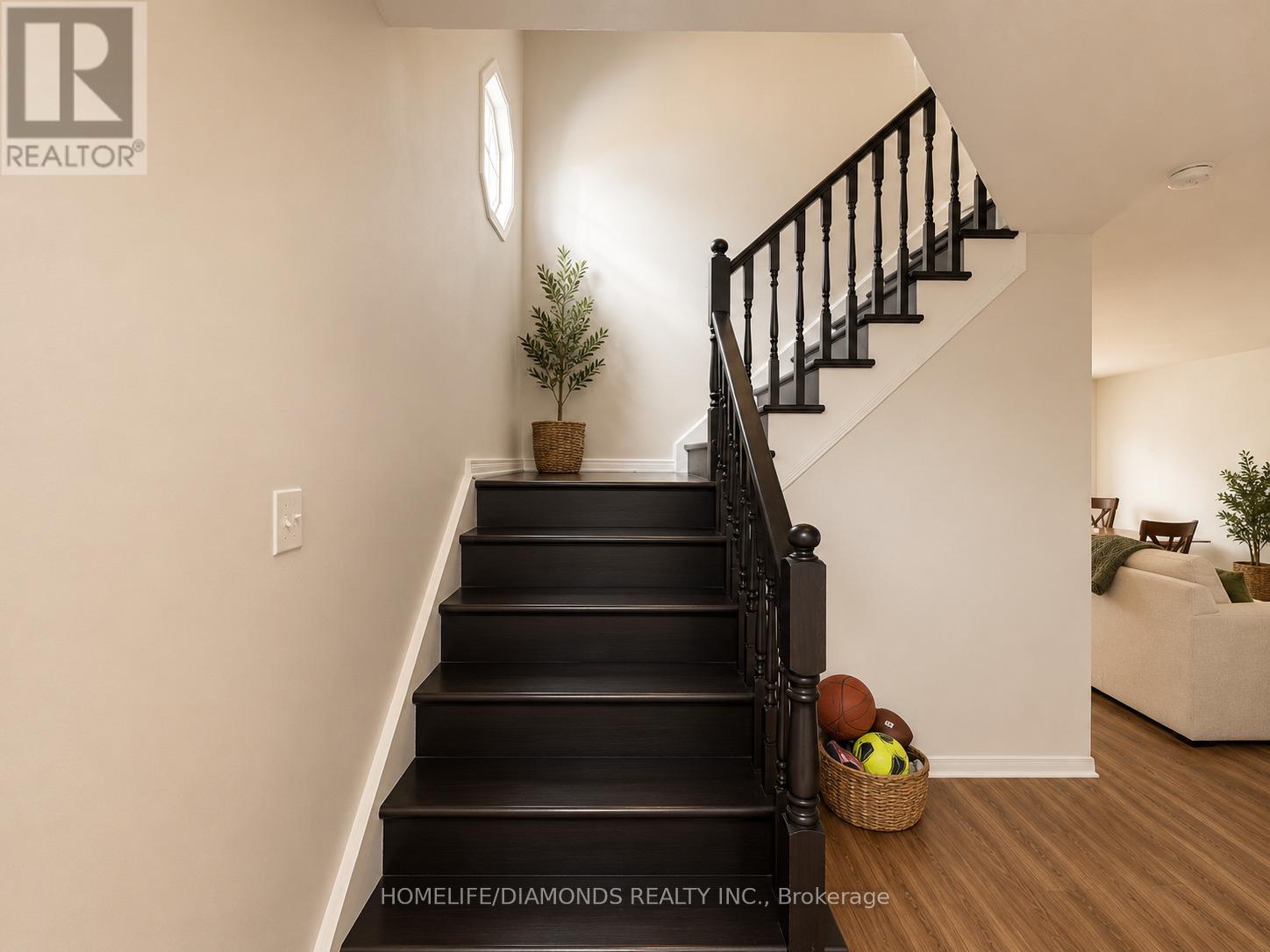 32 Woodland Drive, Welland, Ontario  L3C 7C9 - Photo 6 - X13228002