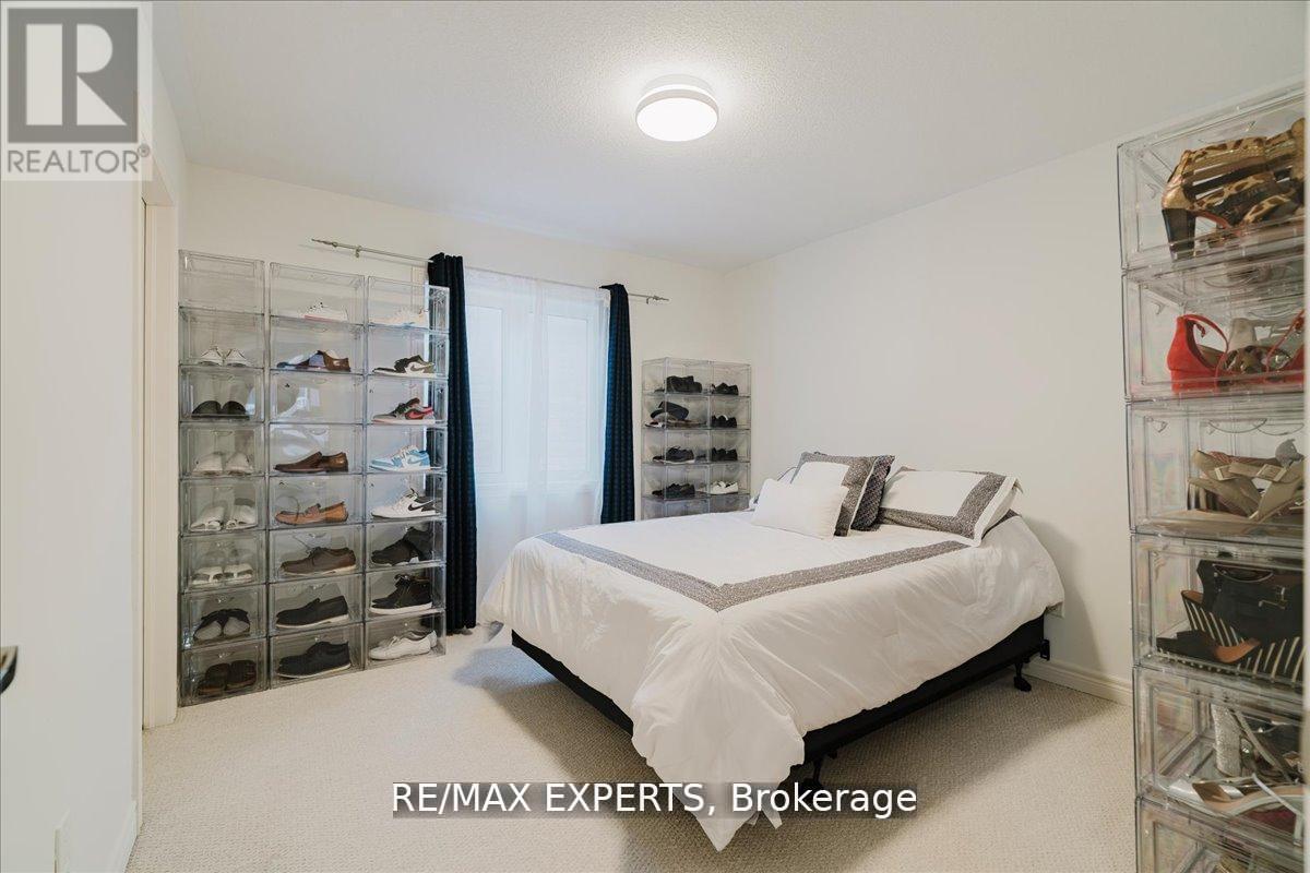 43 Lewis Avenue, Bradford West Gwillimbury, Ontario  L3Z 0X2 - Photo 43 - N13243792