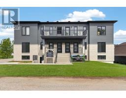 100 WELLAND STREET, Perth, Ontario