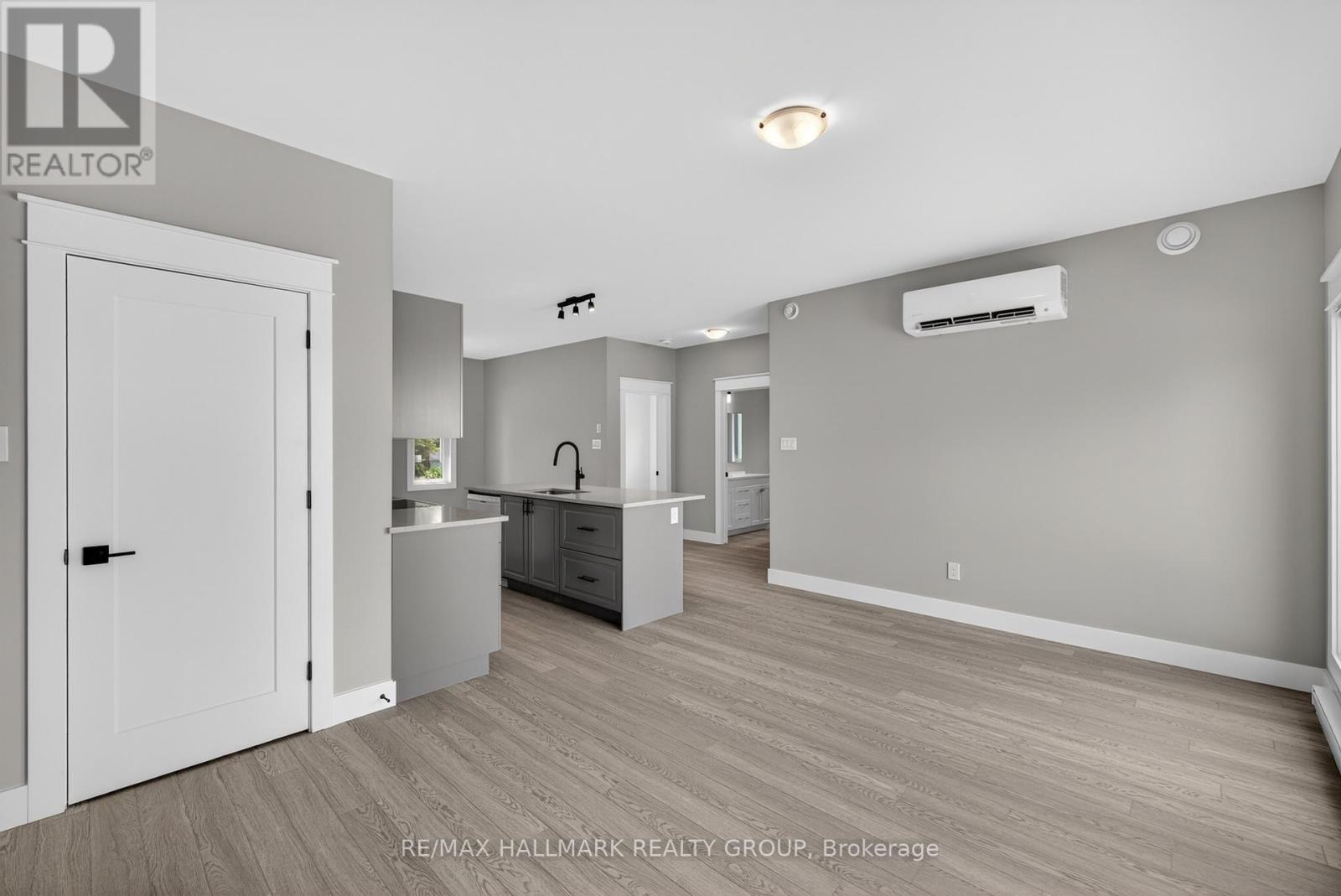 100 Welland Street, Perth, Ontario  K7H 3H7 - Photo 13 - X12004221